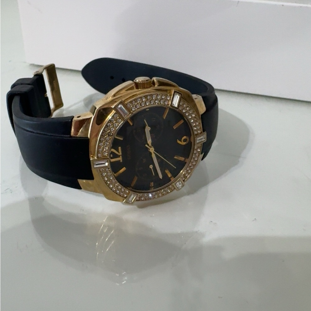 Elegant Gold and Black Women's Watch